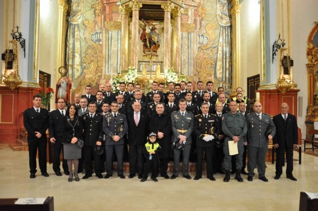 Campos resalta la 'capacidad de adaptación' de los policías locales para 'responder a las nuevas demandas de seguridad de la sociedad'