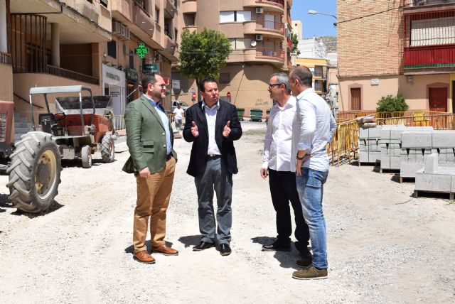 La Comunidad financia obras de mejora en tres calles de Mula