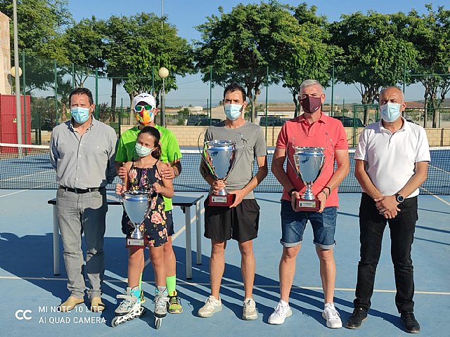 Finaliza el Torneo de Pádel y la Liga Local de Tenis con la entrega de trofeos