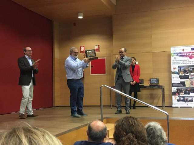 Reconocimiento archivero municipal jubilado José Boluda Guillén
