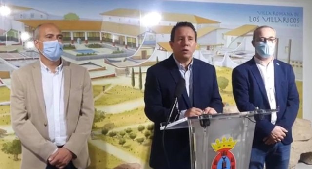 La piscina climatizada de Mula reabrirá sus puertas antes de finales de este año tras su cierre en 2012