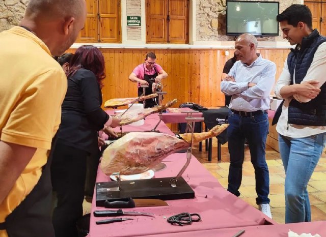 Éxito rotundo en el curso de Cortador de Jamón