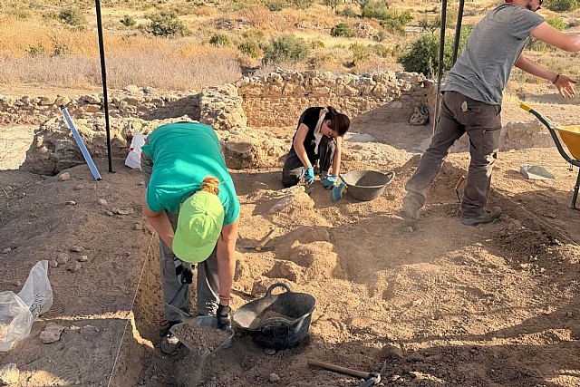 Mula refuerza su apuesta por la investigación arqueológica y la formación en la Villa Romana de Los Villaricos