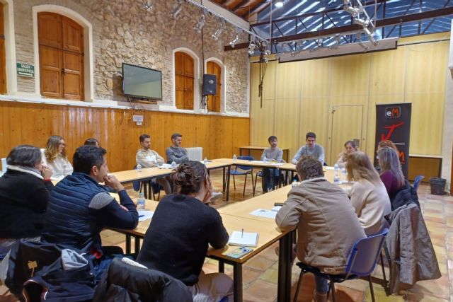 Reunión para el Carnaval Infantil 2025