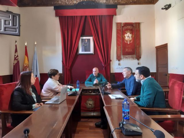 El Ayuntamiento de Mula y el SEF Empresas refuerzan su colaboración para impulsar el tejido empresarial local