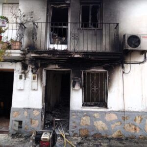 Fallece una mujer de 54 años en el incendio de su vivienda, en Mula