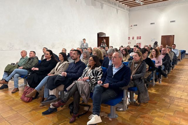 Especialistas en agricultura abordan los retos del secano y la sostenibilidad en Mula