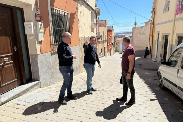 Remodelación del pavimento en la calle Molinos
