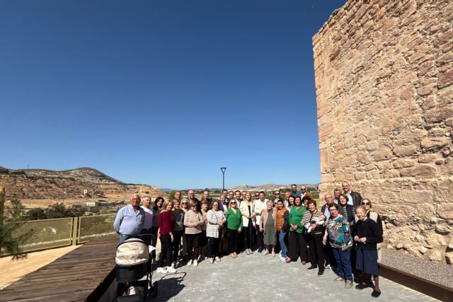 El Ayuntamiento de Mula y la Delegación del Gobierno visitan las obras de restauración de la Torre-Ermita de La Puebla de Mula