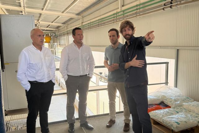 El Ayuntamiento visita empresas del polígono industrial para impulsar su reindustrialización y desarrollo económico