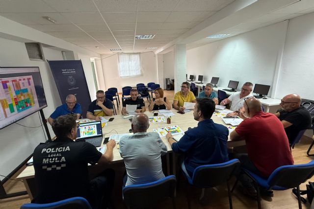 Reunión de coordinación para el correcto desarrollo de las Fiestas Patronales de Mula 2025
