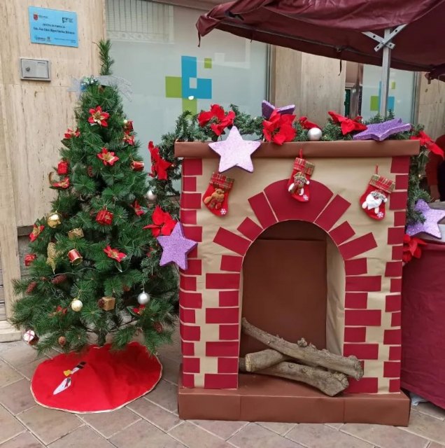 Ganadores del Concurso de Decoración de Puestos del Poblado Navideño