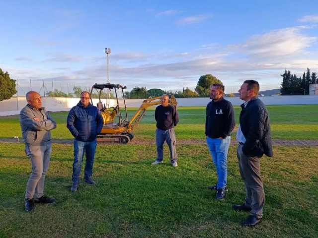 El Ayuntamiento de Mula está llevando a cabo actuaciones de mejora y adecuación en la Instalación Deportiva del Campo Municipal de Deportes, situado en el camino del Curtís