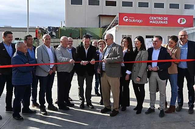 Se inaugura un centro de máquinas agrícolas del Grupo Buitrago en Mula