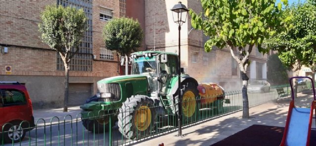 Desinfección de calles, parques, jardines y espacios púbicos, como medida de prevención de la Covid-19