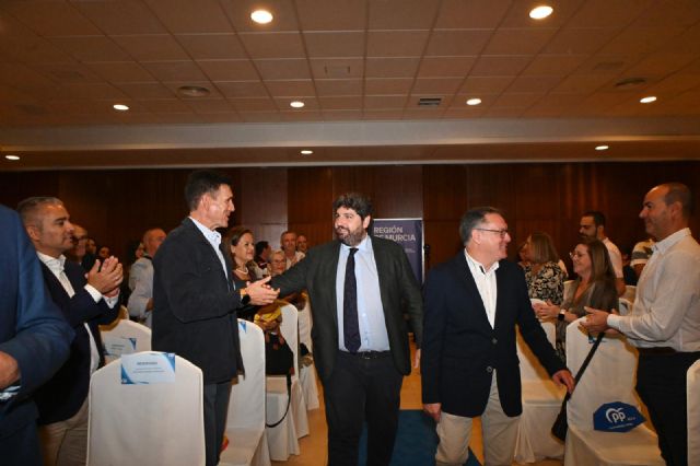 López Miras anuncia una inversión de 1,5 millones de euros para dos nuevos colectores en Mula 'para dar tranquilidad a los vecinos ante la llegada de lluvias torrenciales'