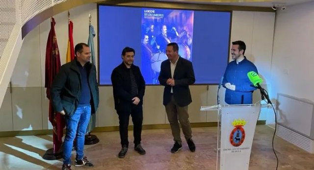 El muleño Ramón González Palazón, autor del cartel de La Noche de los Tambores 2024