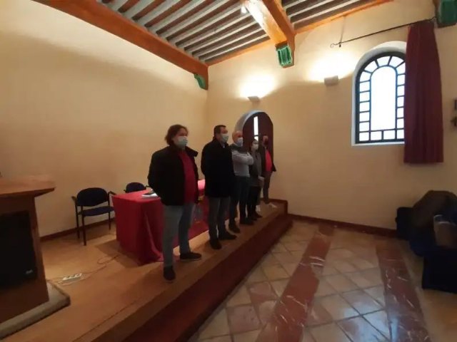 Dieciocho jóvenes de Mula se forman en limpieza de espacios públicos y de mobiliario en edificios y locales