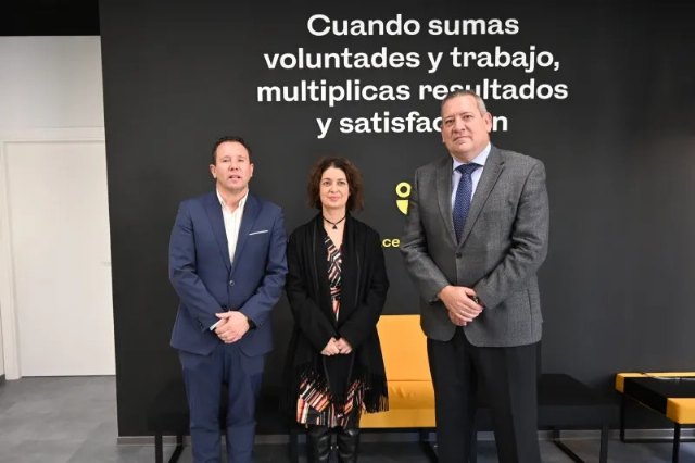 Se inaugura la nueva oficina de la Agencia Tributaria de la Región en Mula