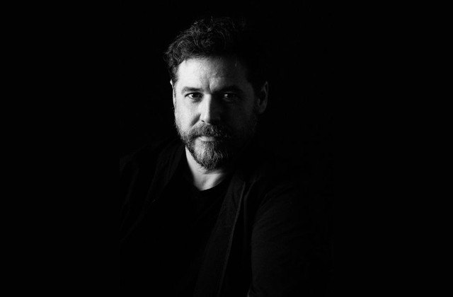 El artista muleño Ramón González Palazón expondrá en Madrid su reciente proyecto monográfico 'Tú frente al espejo' en el que mostrará una veintena de sus nuevas obras