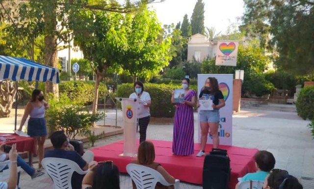 Mula pone en valor la integración y tolerancia en la diversidad sexual con motivo del Día del Orgullo LGTBI