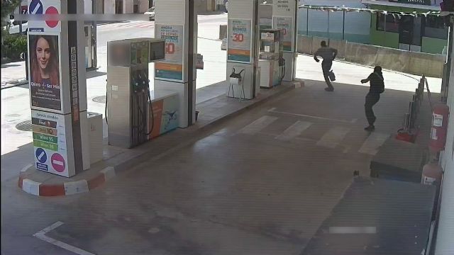 La Guardia Civil detiene a los dos autores de varios atracos a gasolineras