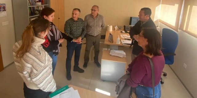 El alcalde de Mula visita las nuevas instalaciones del Centro de Salud Mental de Mula
