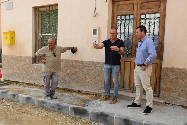 El alcalde de Mula visita las obras de Fuente Librilla