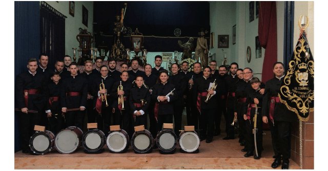 Música al raso: Concierto de la Peña «Banda de cornetas y tambores El Cigarralejo»