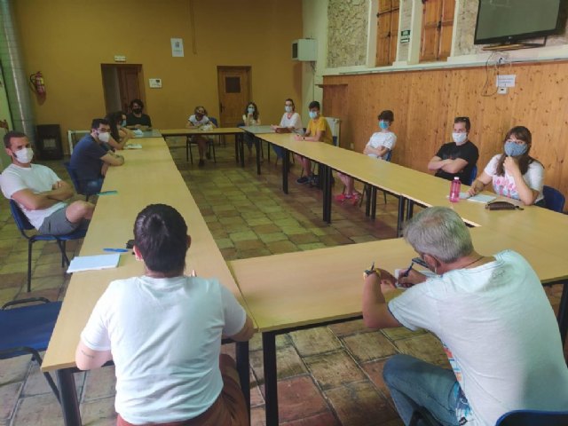 Reunión con el Consejo Local de la Juventud y Asociaciones del municipio situación Covid-19