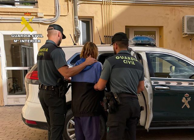 La Guardia Civil detiene a una murciglera dedicada a cometer robos en viviendas en la comarca del Río Mula